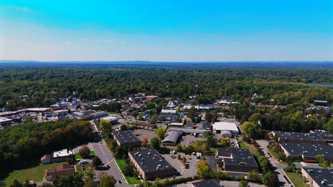 KEEP US WORKING FOR CLOSTER